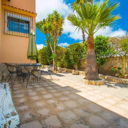 Abahana Villas Ricarlos *