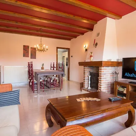 Abahana Villas Ricarlos *